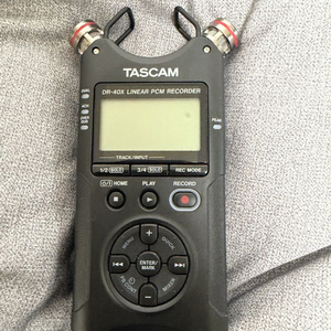 타스캠 DR-40X 소형 보이스 레코더 ASMR 휴대용 녹음기