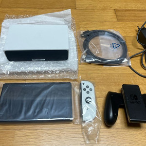 닌텐도스위치 OLED 새상품급