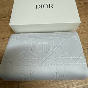 디올 파우치(코스메틱)