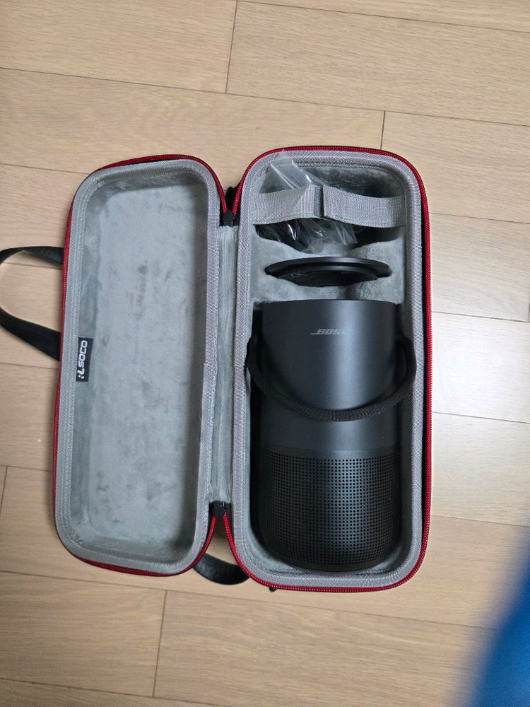 보스 Bose 포터블 홈 스피커 이미지