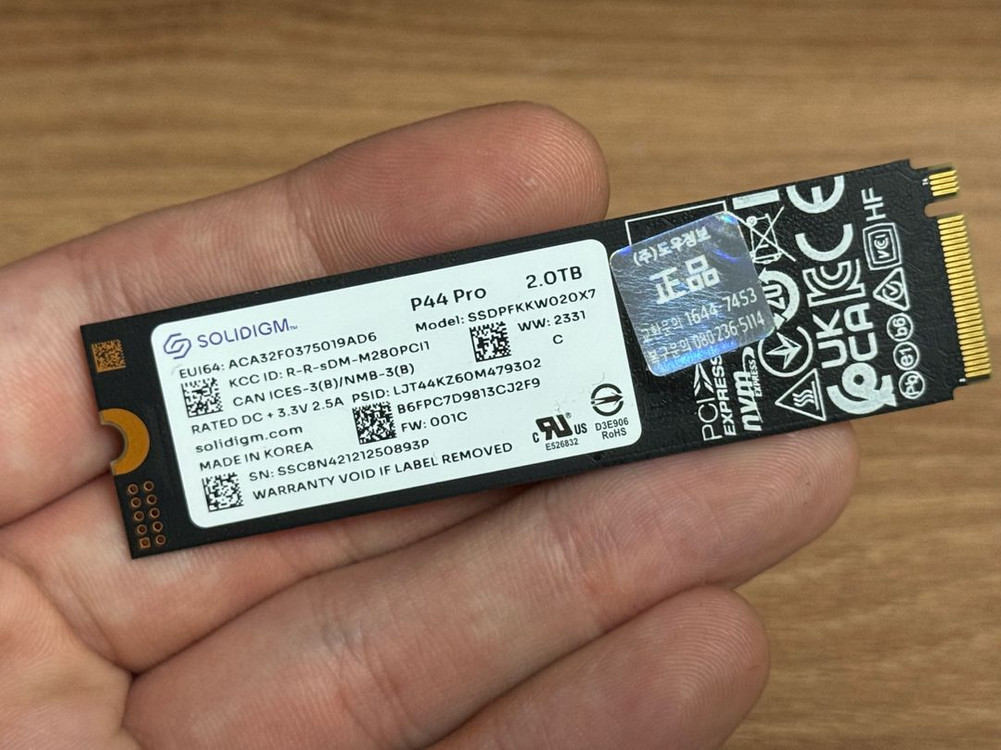 솔리다임 P44 pro 2TB 급처--1