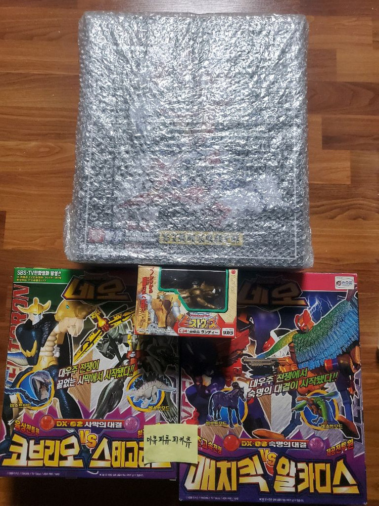 트랜스포머 1. 타카라토미 마스터피스 스타세이버 2. 매치킥 vs 알카디스 3. 코브리오 vs 스테고라트 4.돼지--4