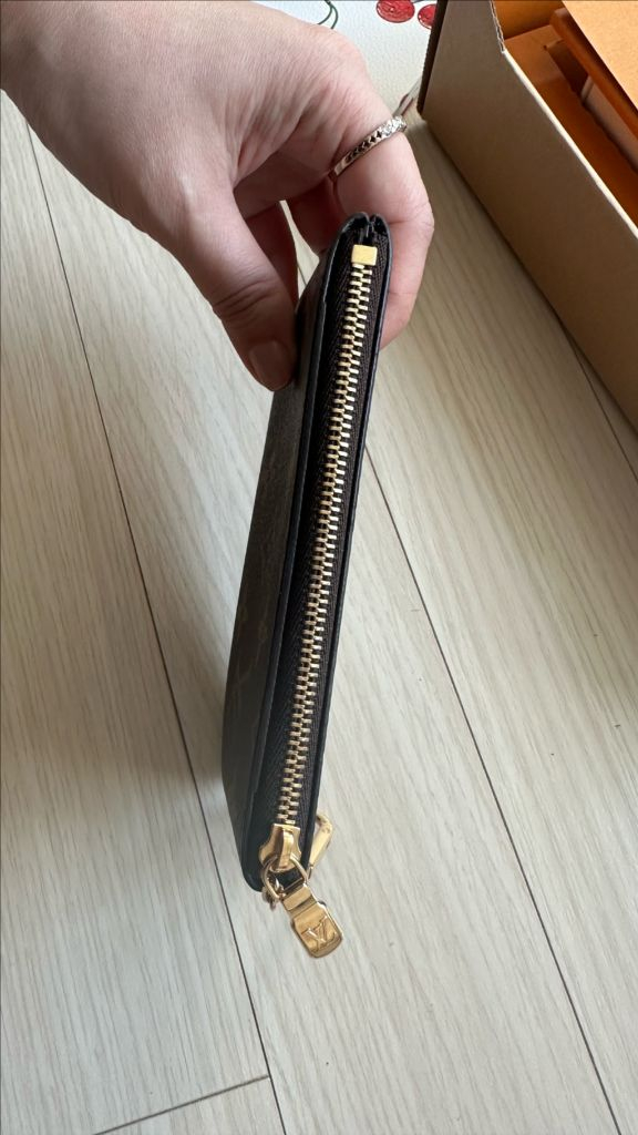 루이비통 키파우치s--3