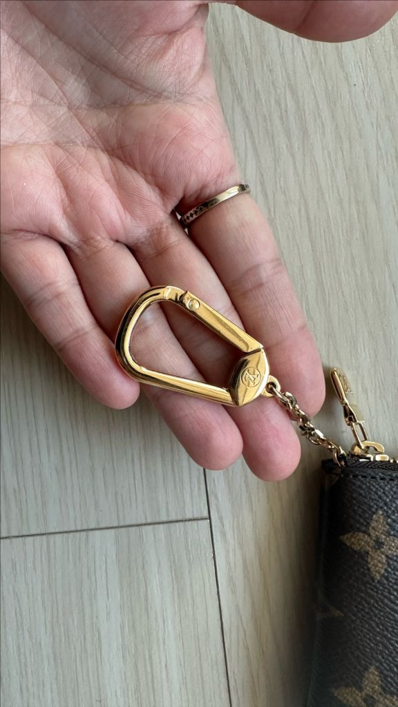 루이비통 키파우치s--7