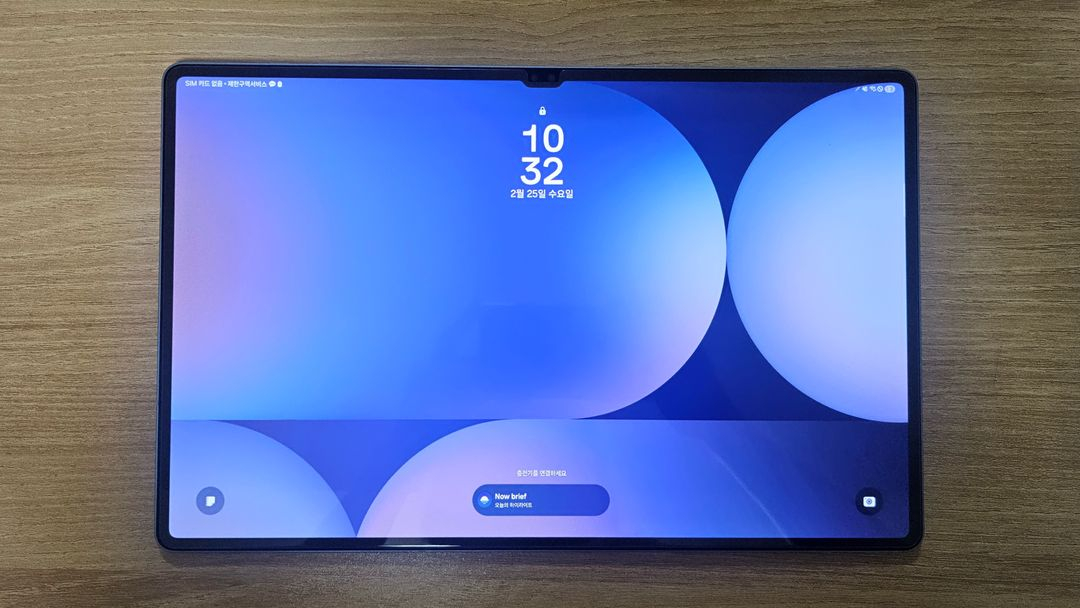 갤럭시탭 s10 울트라 256GB WiFi + 정품키보드 북커버 이미지