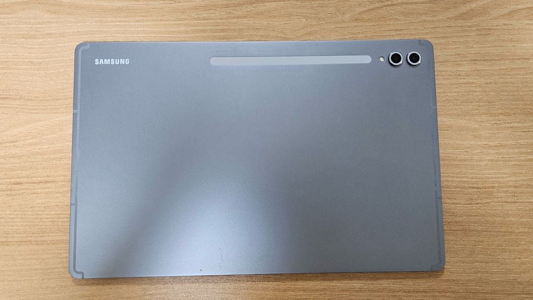 갤럭시탭 s10 울트라 256GB WiFi + 정품키보드 북커버 이미지