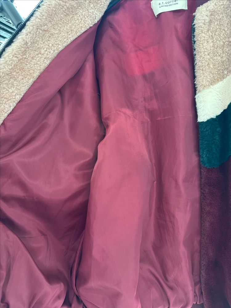 앳코너 퍼자켓--4