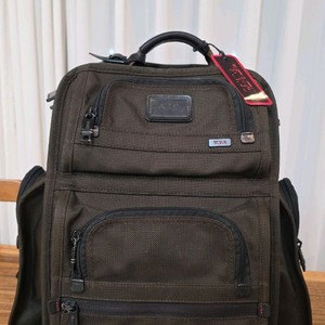 투미 티패스 백팩 에스프레소 한정판 판매합니다(상태 최상, 이니셜 무지로 변경후 판매예정)