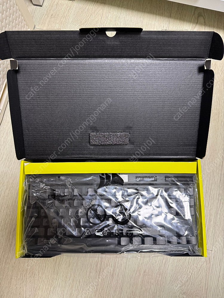 커세어 K70 OPX 텐키리스 키보드 팝니다 ! 이미지