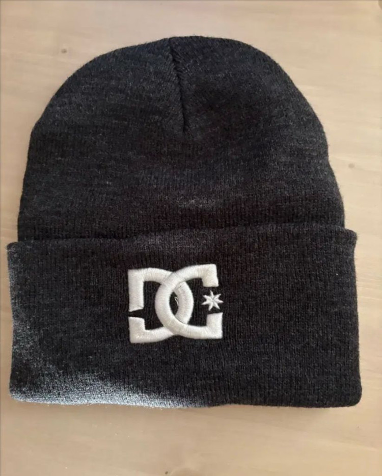 LA비니 호랑이 비니 팝니다--3