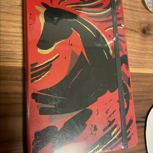 몰스킨 붉은 말 이어오브홀스 에디션 L