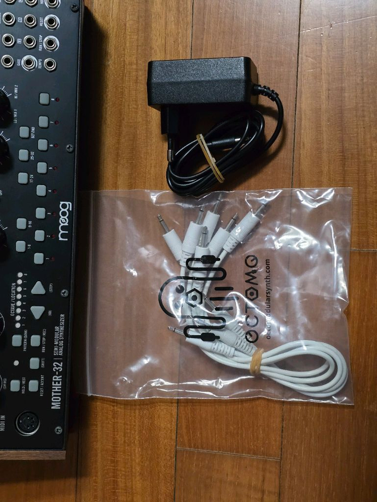 moog mother 32 아날로그 신디사이저--3