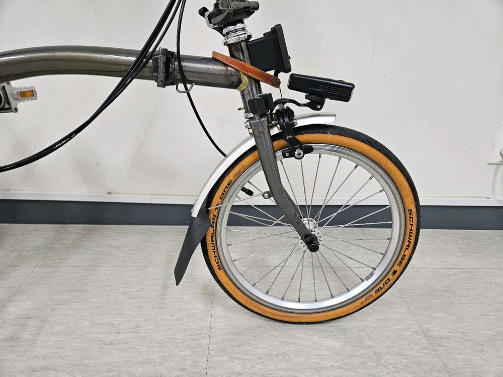 2019년식 브롬톤 M6R 로우라커 민트급--3