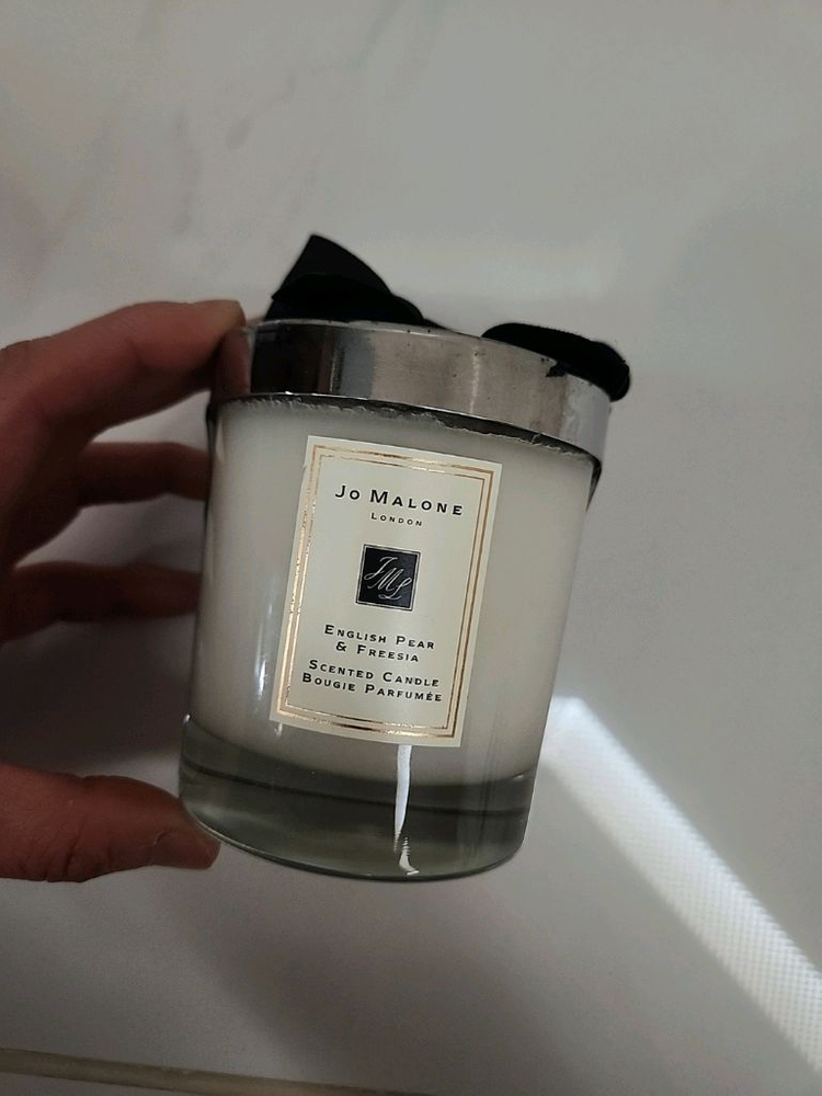 조말론 잉글리시 페어 앤 프리지아 향초 캔들--2