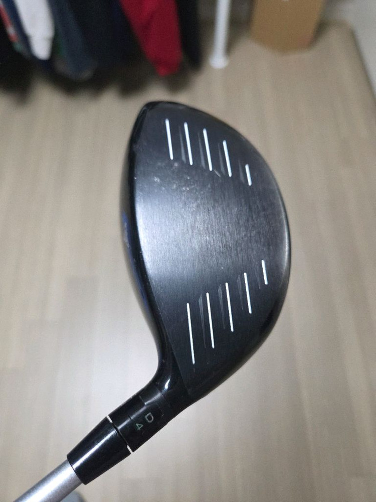 좌타 타이틀리스트 915 드라이버--1