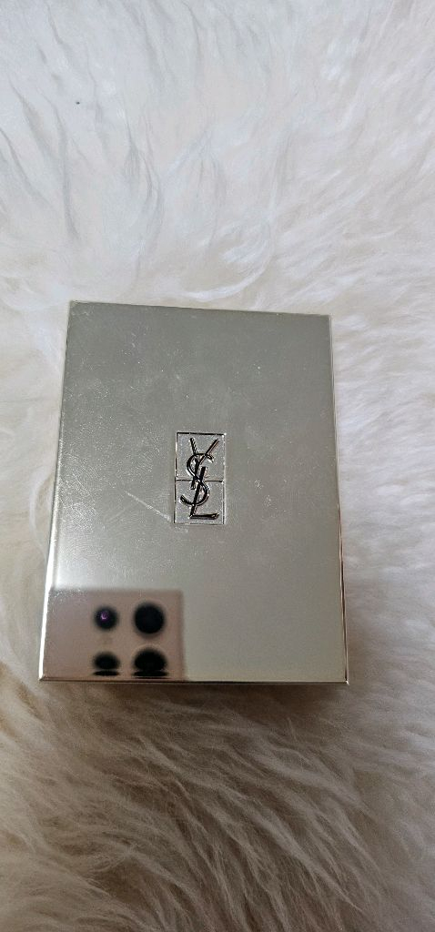 입생로랑 4 블러셔--1