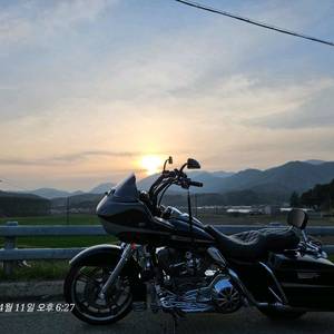 대차. 로드글라이드 할리 골드윙 스파이더