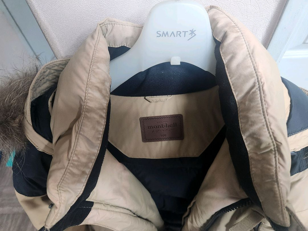 몽벨 구스다운 베이지 패딩 (100) 이미지