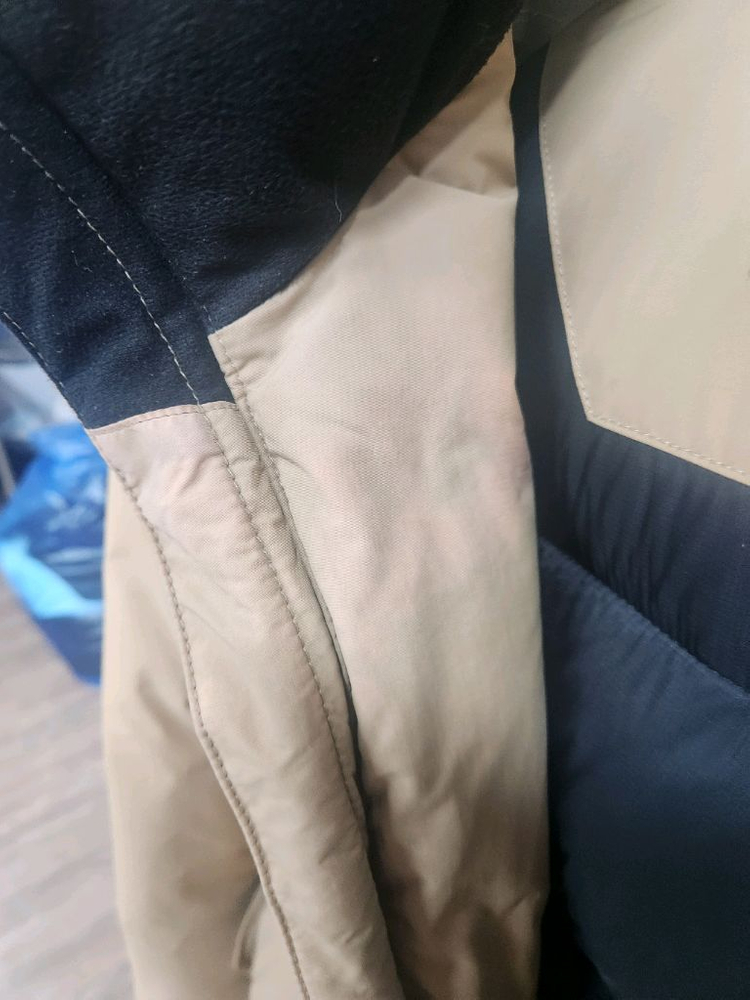 몽벨 구스다운 베이지 패딩 (100) 이미지