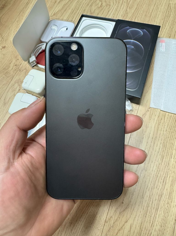 아이폰 12 Pro 512GB 풀박스 풀구성 상태최상 배터리100%--5