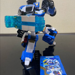 메탈카드봇 [블루캅]