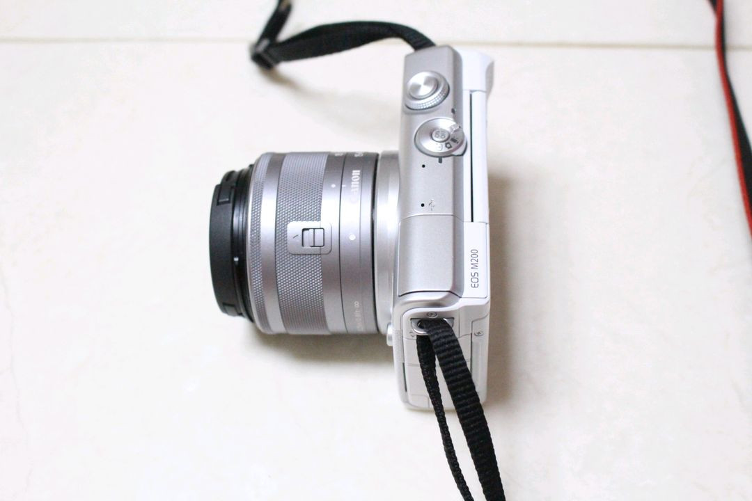 캐논 M200 15-45mm STM 번들셋 입문용 이미지