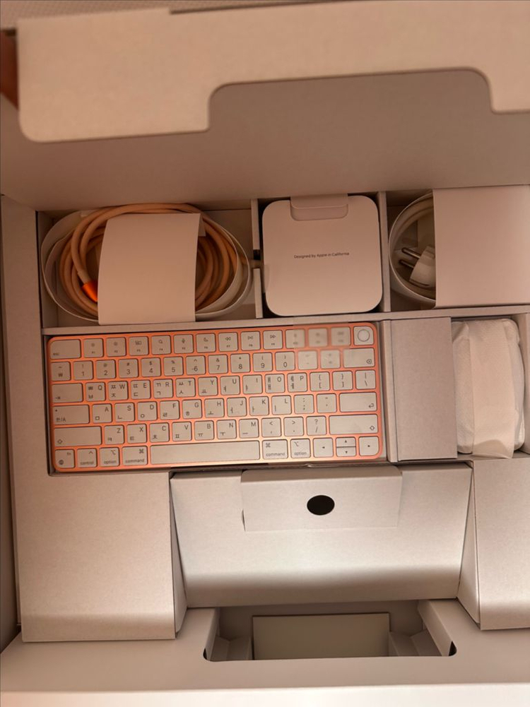 올인원 데스크톱 24인치 오렌지 아이맥m1 512 이미지