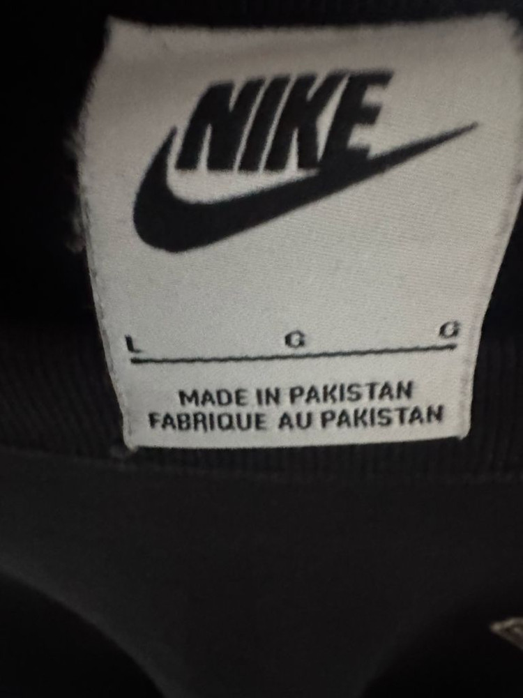 나이키스투시 나투시 맨투맨 블랙 L--2