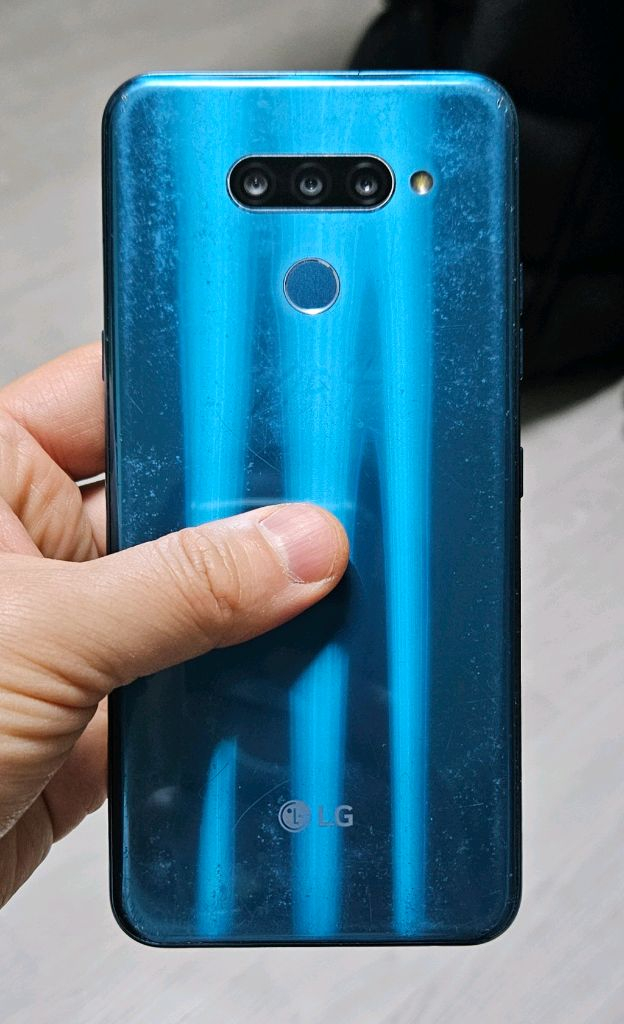 LG X6(X625) 모로칸블루 64GB 싸게 팝니다.--1