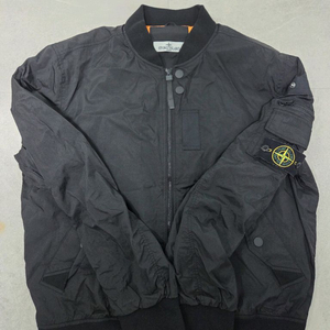 스톤 아일랜드 봄버 자켓