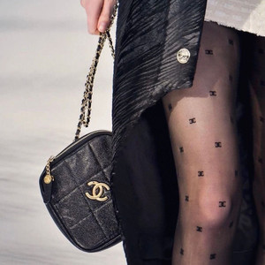 샤넬 cc로고 스타킹