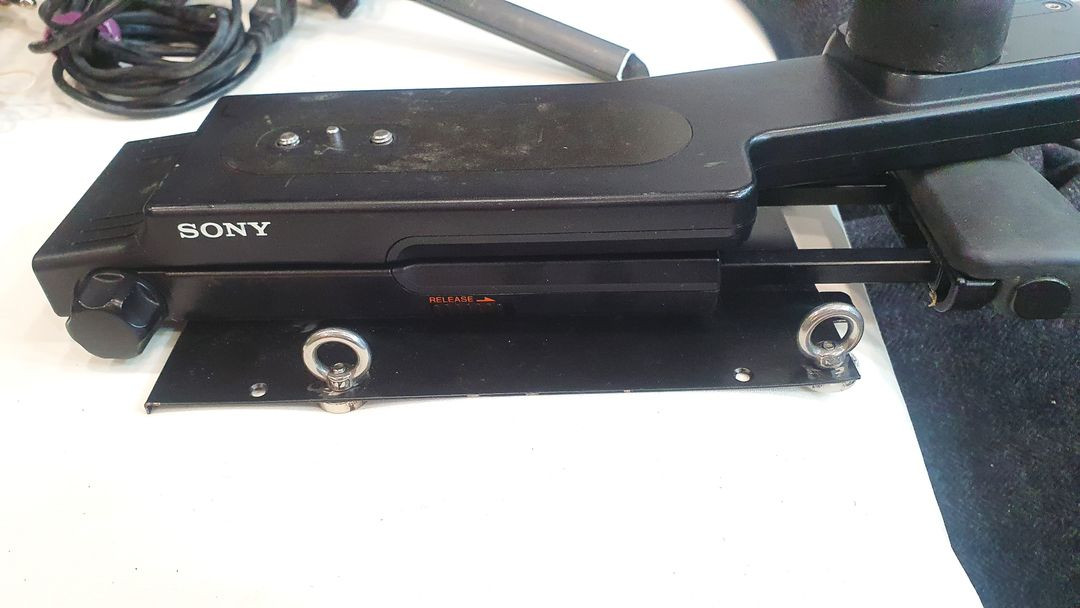 슈어 무선 마이크 SVX 88 X7 PG58 핸드2채널 바디팩 2패널 베링거 믹서 6채널 세트 ->가격다운--8