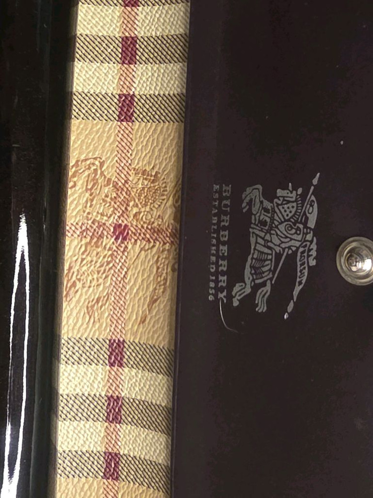 정품 버버리 장지갑--4