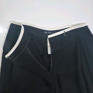 [새상품] 에잇세컨즈 팬츠 검정 바지