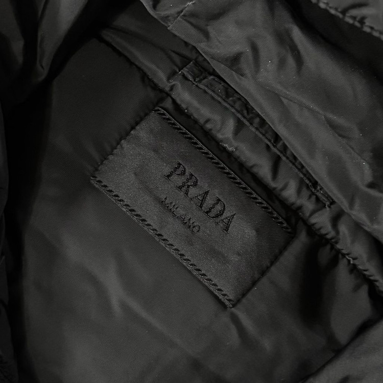 [M/당일출고]프라다 삼각로고 롱패딩--3