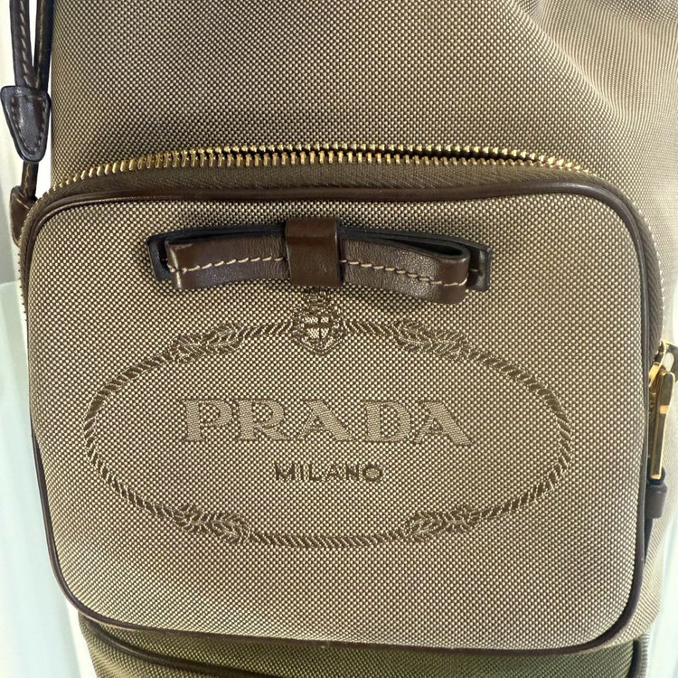 프라다 밀라노 패브릭 버킷백 브라운--5