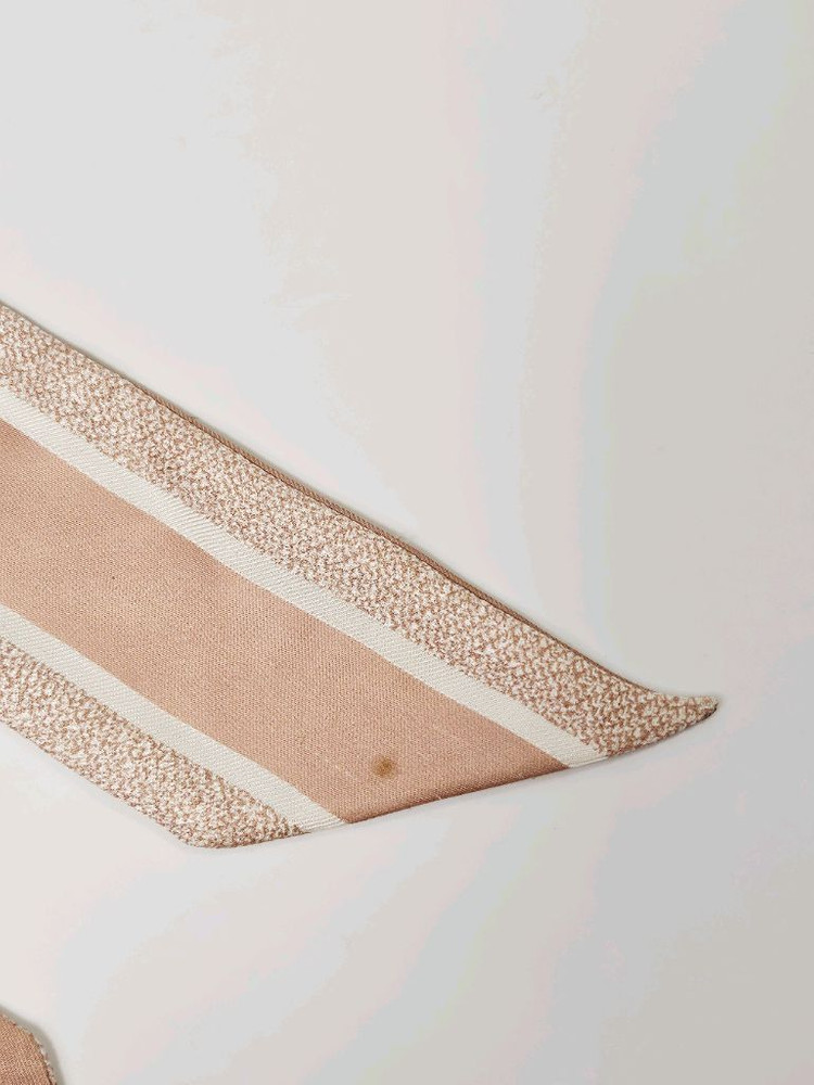 디올 오블리크 미차 스카프 로즈데벙 이미지