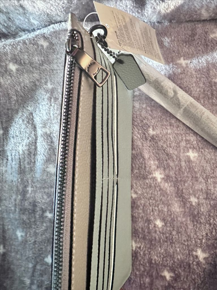 코치 리스틀릿 컬러블락 파우치 손가방 클러치--2