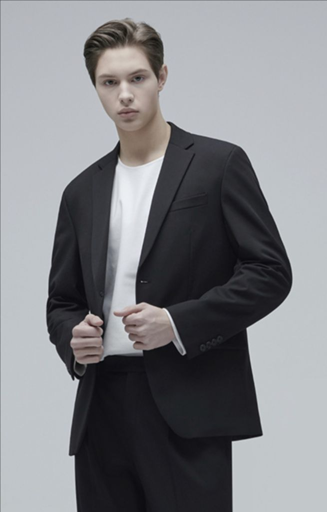 무탠다드 베이식 블레이저 블랙 새상품 팝니다--1