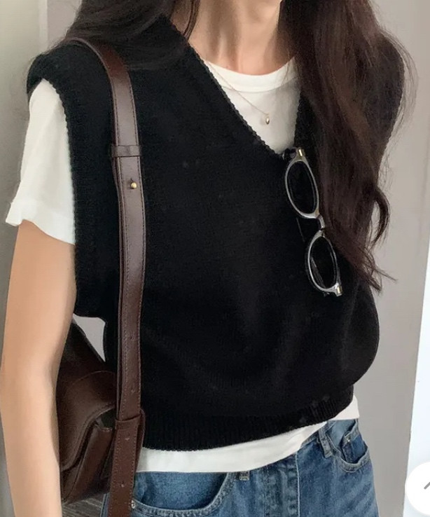 <새상품> 레이어드 니트베스트 팝니다--2