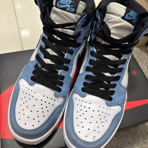 나이키 조던 1 하이 유니버시티 블루 265