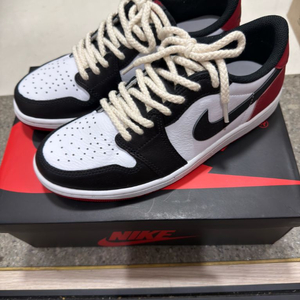 나이키 조던 1 로우 블랙토 265 새상품