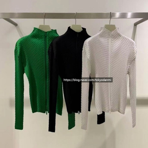 이세이미야케 슬릭 플리츠 화이트 집업