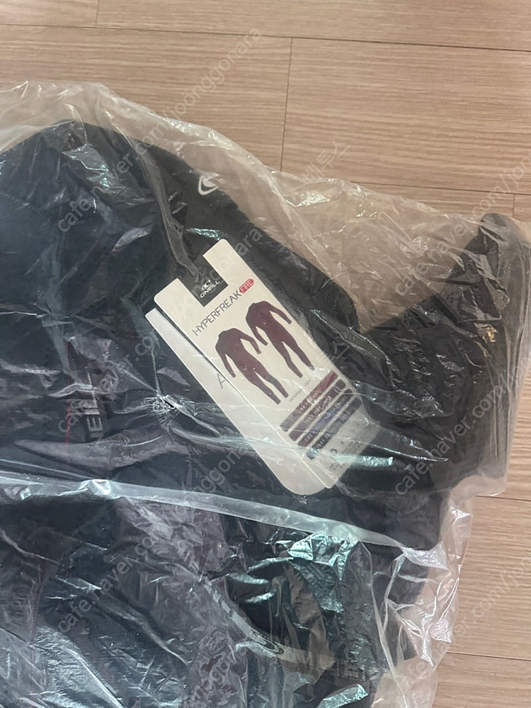 오닐 하이퍼프레이크 파이어 백집 웻슈트 3/2mm MT 새제품 (25)--0