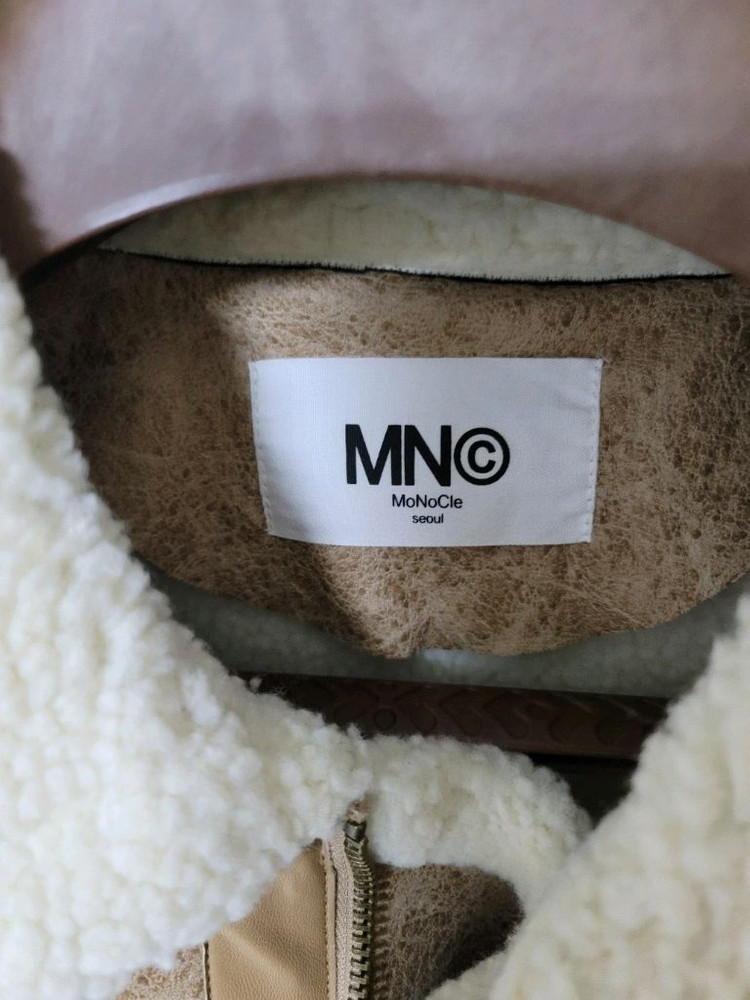 (새제품)MNC 무스탕 연갈색 L 남성100정사이즈 새제품 b3 아메카지--2