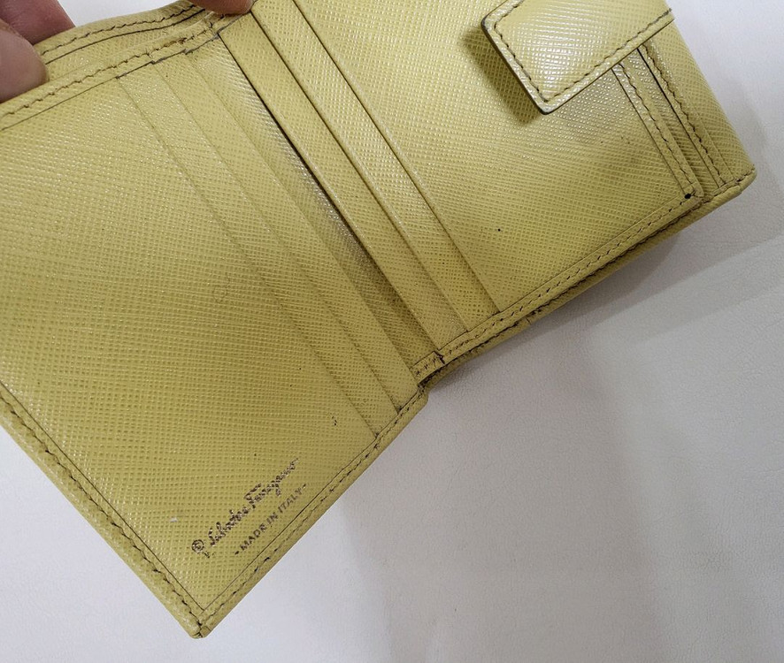 페라가모 바라 반지갑--3