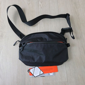 AER day sling 3 max X-pac 슬링백