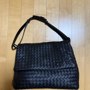 보테가베네타 숄더백 검정