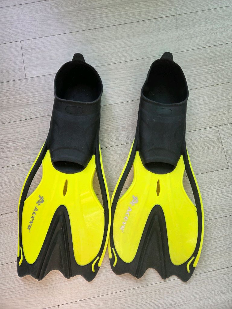 아레나 & 아큐 오리발 230/240/210 개당가격--2