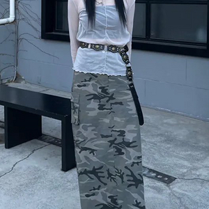 로우라이즈 카모 맥시 밀리터리 스커트